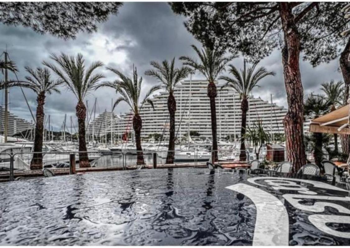 Studio A 2 Pas De La Plage Villeneuve-Loubet Exteriör bild