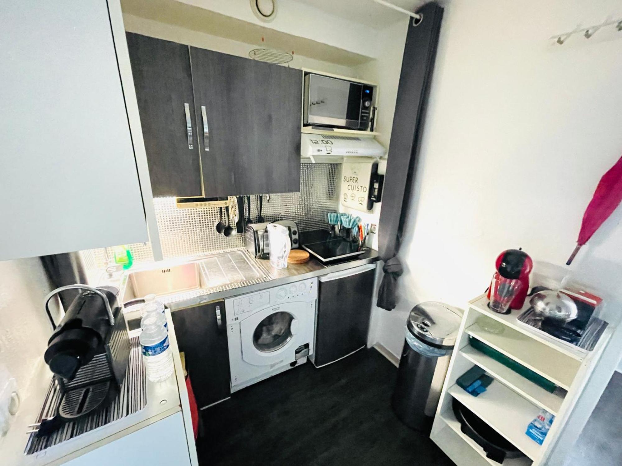 Studio A 2 Pas De La Plage Villeneuve-Loubet Exteriör bild